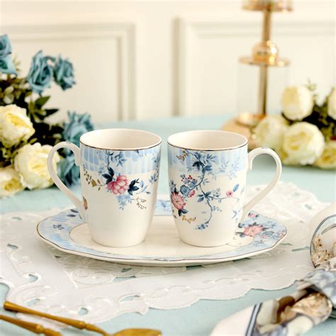 Spring Meadows Coffee Mugs and Tray – Vigneto