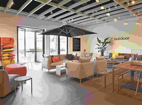 Modern Furniture Store in Seattle - Room & Board