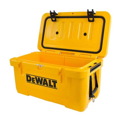 45 QUART COOLER - DEWALT Coolers