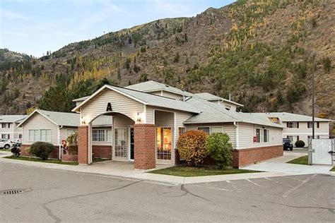 Creekside Apartments - Missoula, MT 59802 | ApartmentGuide.com