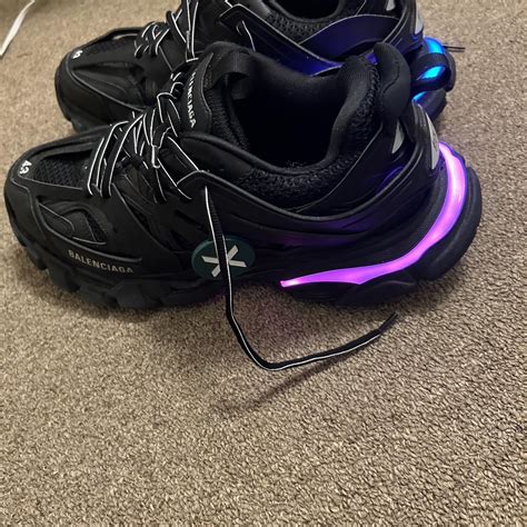 Balenciaga track runner led - Depop