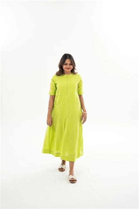 Putchi: Stylish & Comfortable Maternity Wear for Moms-to-Be