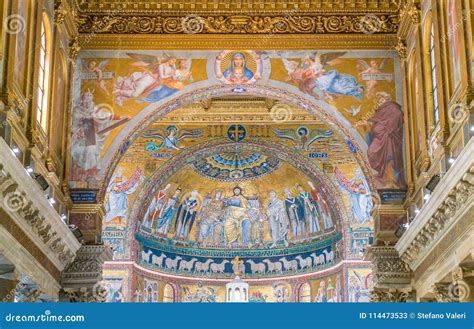 Interior of the Basilica of Santa Maria in Trastevere in Rome, Italy ...