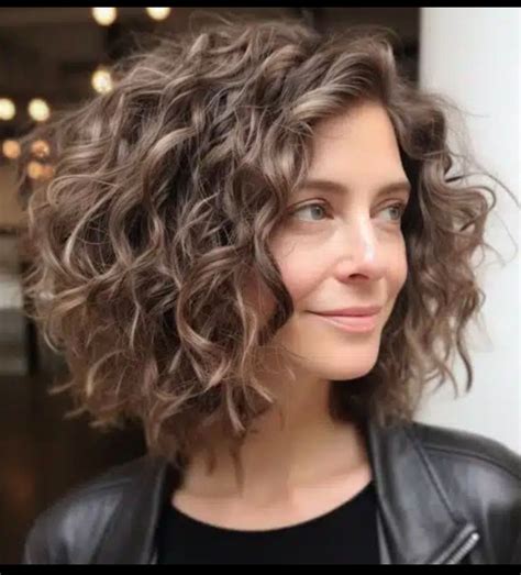 Pin by Samantha Morrow on Curly hair | Natural curly hair cuts, Medium ...