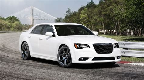 2012 Chrysler 300 SRT8 First Drive