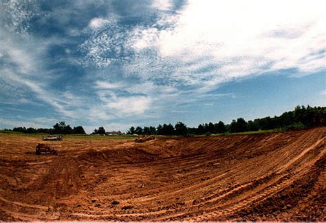 Digging Out a Natural Spring 的图像结果
