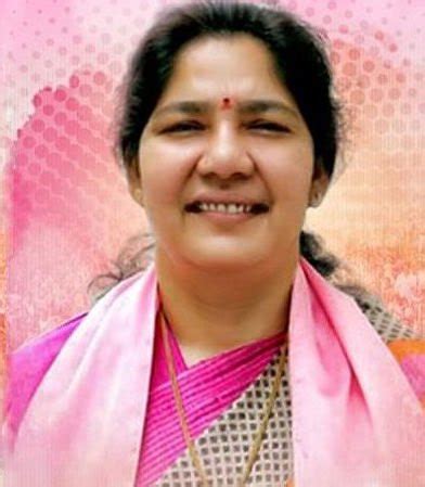 KCR's new team: Harish Rao, KTR , Sabita, Puvvada, Gangula, Satyavati ...