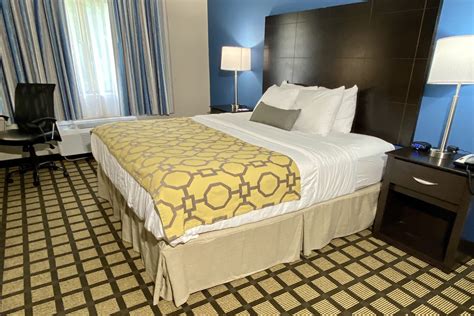 Baymont by Wyndham Latham Albany Airport | Latham, NY Hotels