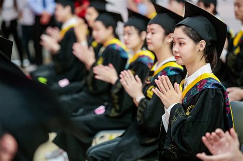 哈工大（深圳）举行首届本科毕业生证书颁授仪式 - 热点专题 - 新闻中心 - 哈尔滨工业大学（深圳）