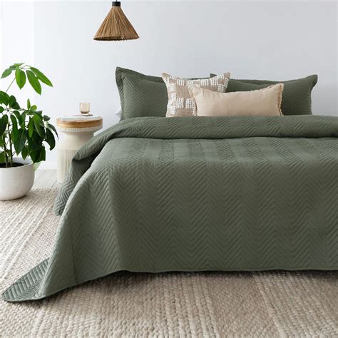 Bambury Herringbone Embossed Coverlet Set