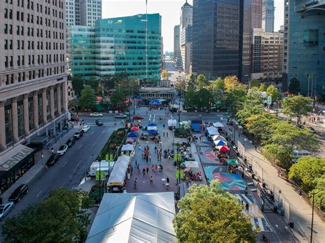 Detroit's First Ever Motor City Car Crawl Brings Fun For Everyone This Weekend | Detroitisit