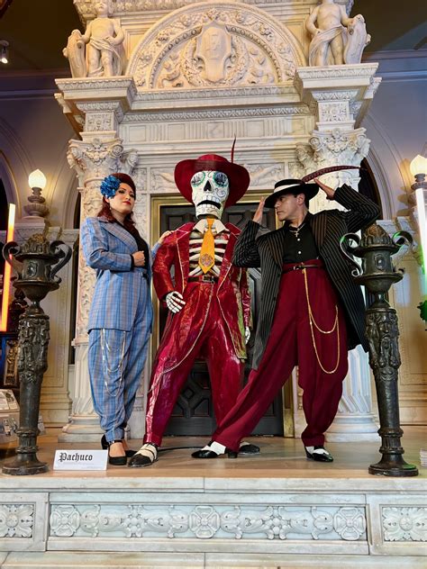 Zoot Suit for Women | El Pachuco Zoot Suits