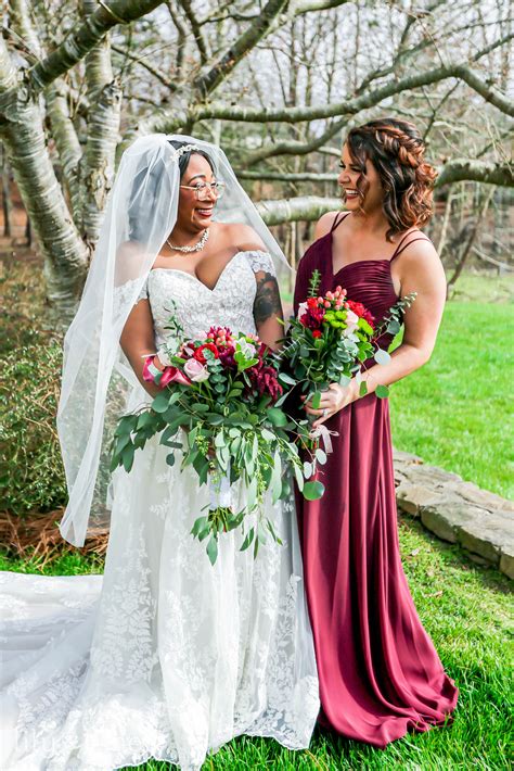 Wedding dresses with burgundy accents 60 photos - Astyledwedding.com
