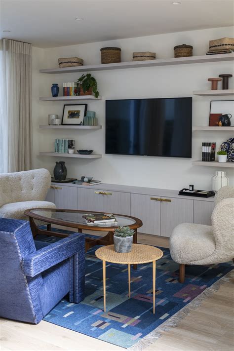 Small TV room ideas: 9 ways to arrange a TV in a tiny room | Homes and ...