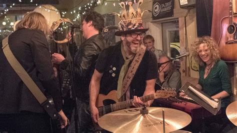 Hear the songwriters behind the hits at these top Nashville music venues