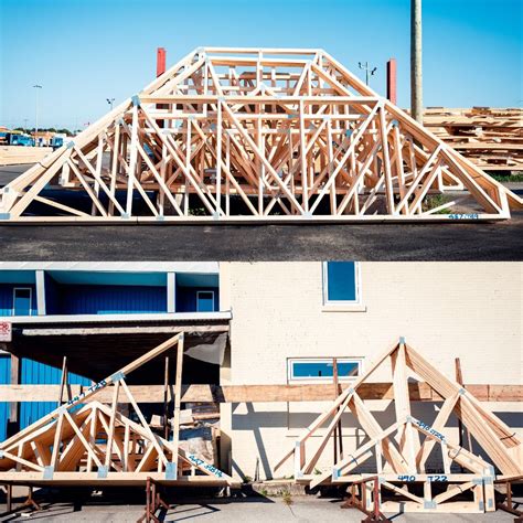 Roof Truss | Comparing 3 Popular Types Of Trusses
