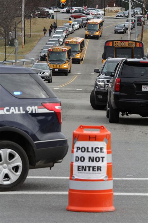 False alarm leads to Northeast Metro Tech lockdown - Itemlive : Itemlive