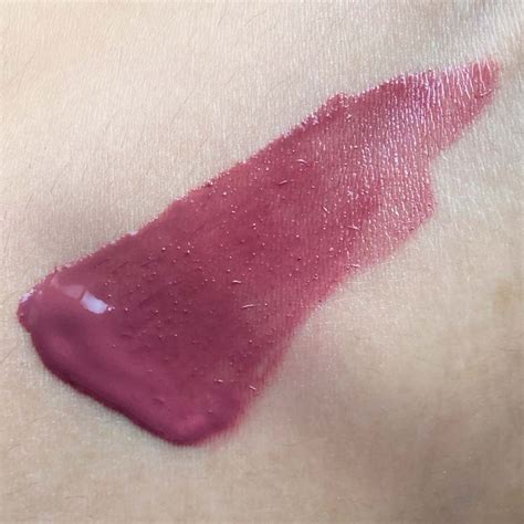 Lip Oil Gloss: Grapevine | Ruby's Organics | Official Site