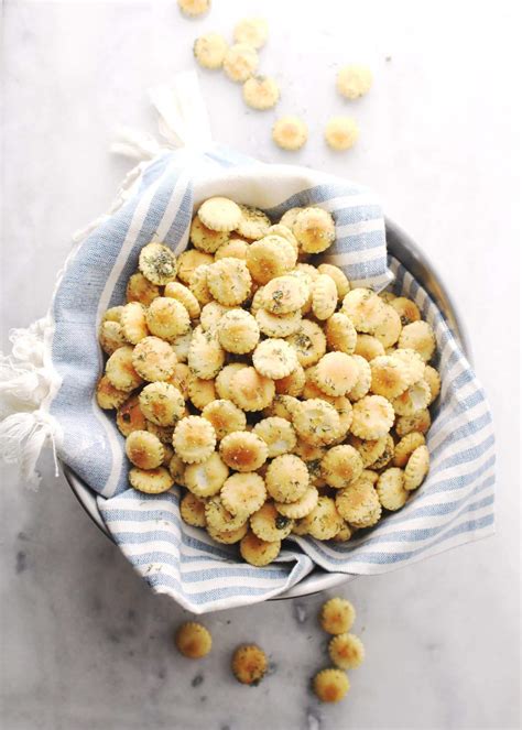 Ranch Seasoned Oyster Crackers - Aimee Mars
