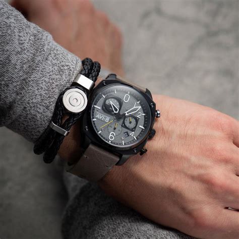 Hawker Hunter Chronograph Men's Watch - AV-4052-03 – Bizotico