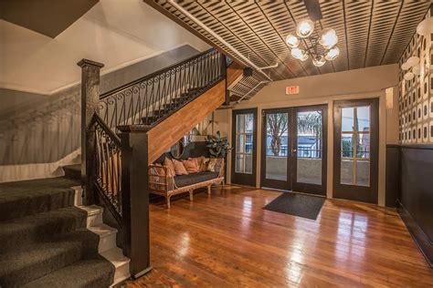 Sanborn at Sunset Junction - Los Angeles, CA 90029 | ApartmentGuide.com