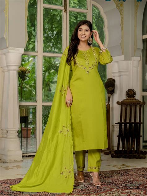 Latest ReadyMade Kurti Pant And Duppatta. – Sudarshansarees