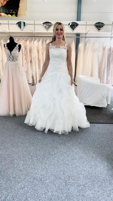 open back bridal gown at Alta Moda Bridal | Best wedding dresses ...