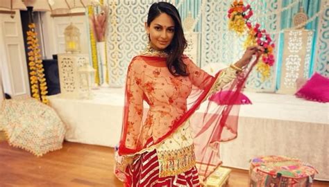 Inside pictures of Neeru, Rubina, and Sabrina Bajwa from brother Suhail ...