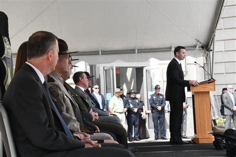 U.S. Customs and Border Protection Valor Memorial and Wreath Laying ...