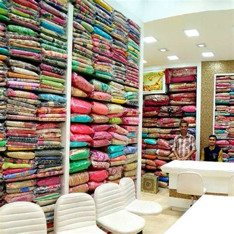 Do Some Budget-Wedding Shopping In Lokhandwala I LBB, Mumbai