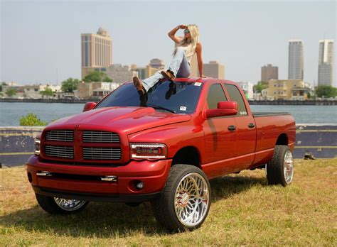 Lindsay Bercosky | I’m outta town | Instagram