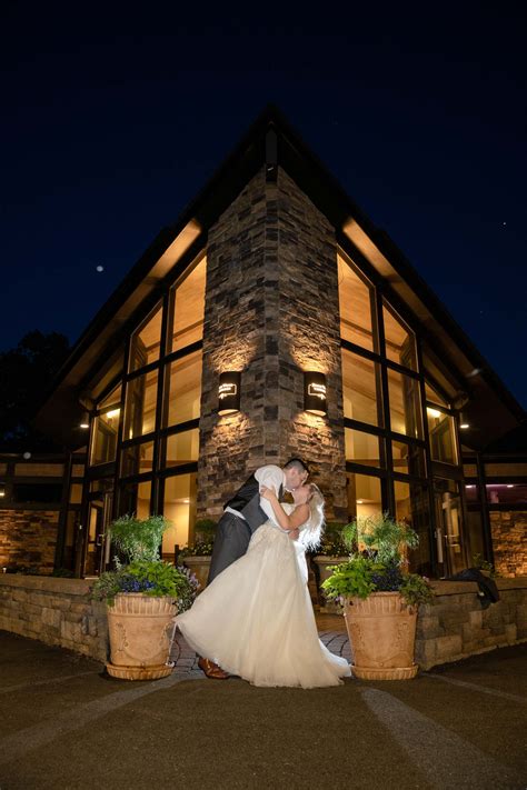 Weddings | Birch Wood Vineyards