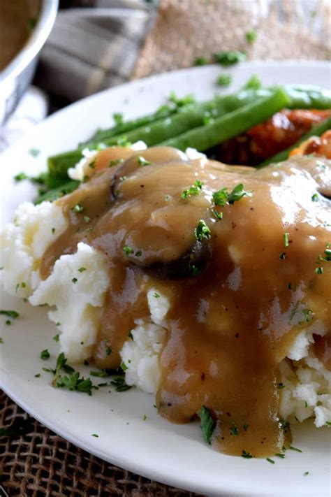 Vegetarian Mushroom Gravy - Lord Byron's Kitchen