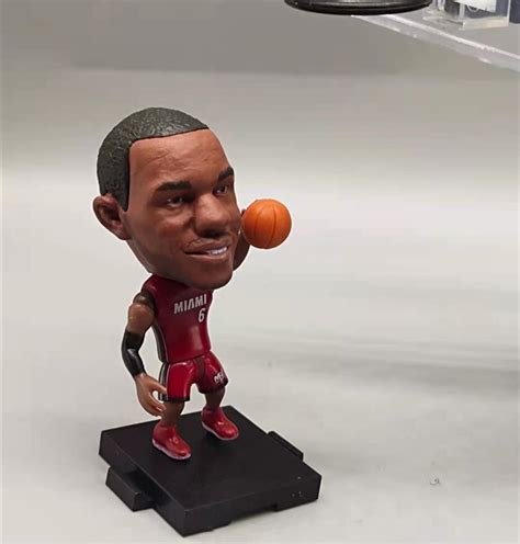 Soccerwe NBA Miami Heat Player Figures 6# Lebron James Doll Red Kits ...