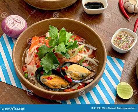 Seafood Salad, Seafood, Shrimp, Squid, Shellfish Stock Photo - Image of salad, meat: 290521268