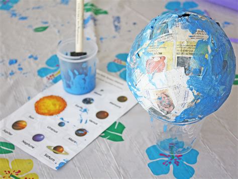 Planets Using Paper Mache 的图像结果