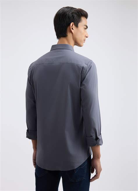 Men Burgundy Cut Away Collar Full Sleeve Shirt | Pepe Jeans India