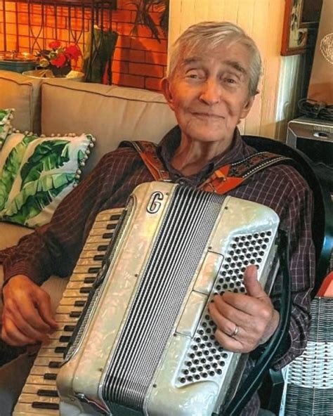 Home - Lynch-Radkowski Funeral Home