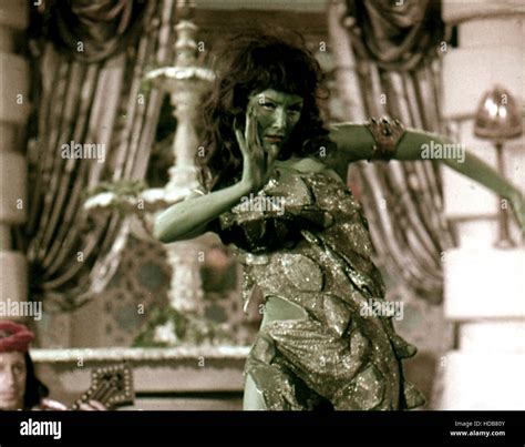 STAR TREK, Susan Oliver, als ein Orion Sklavin in der Pilot-Episode ...