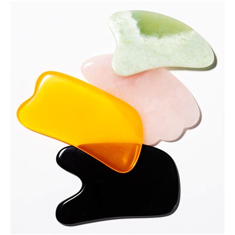 What Is Gua Sha and How Do You Use It? How to Do a Facial Massage at Home | Allure