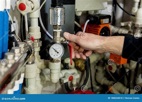 Heating Engineer 的图像结果