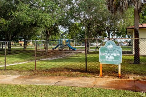 North Lauderdale, FL City Guide | About Living in North Lauderdale ...