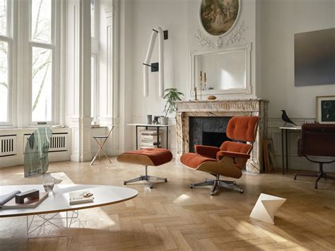 Vitra Eames Lounge Chair, new size, cherry - Calma brandy 07 | Finnish ...
