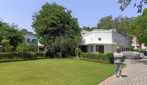 Decoding a five-decade-long property dispute involving the Rushdies ...
