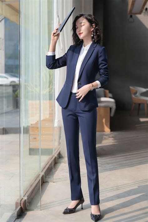Two Piece Business Suit 的图像结果