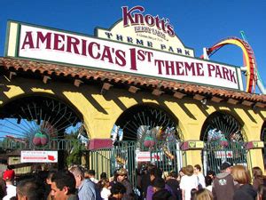 Knott's Berry Farm Crowds - Is It Packed? - Real-Time Crowd Tracking ...