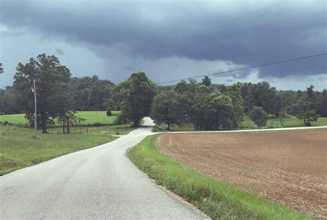 Your Day Trip Guide to the Charming Community of Muddy Pond, Tennessee ...