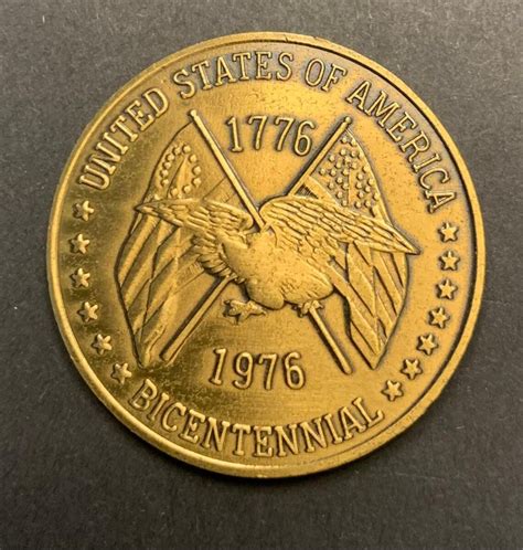 1976 United States of America Bicentennial Coin Flags and Eagle 'spirit ...