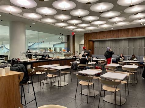 New York LaGuardia (LGA) Amex Centurion Lounge Guide [2023]