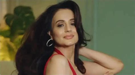 'Rs 500 crore is minimum': Ameesha Patel confirms 'Gadar 3', promises ...